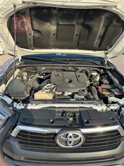 تويوتا هايلوكس